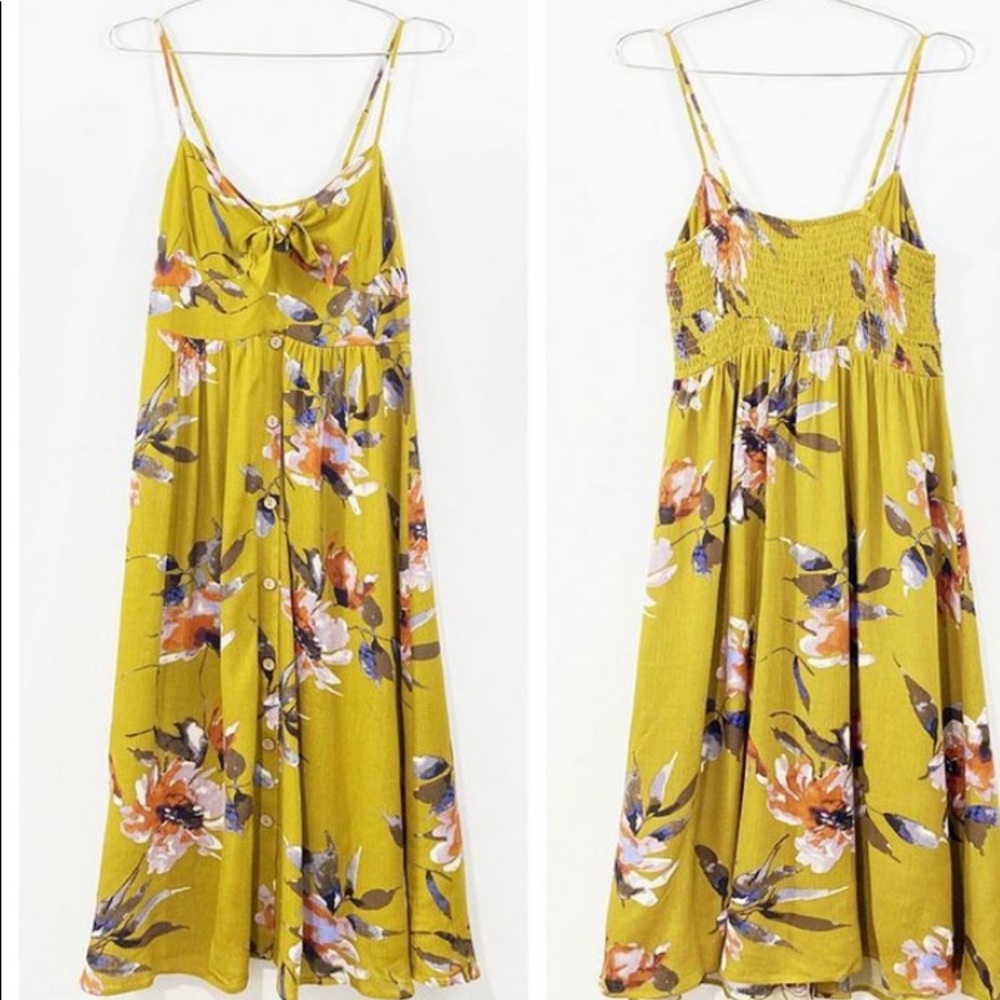 Becaal midi dress